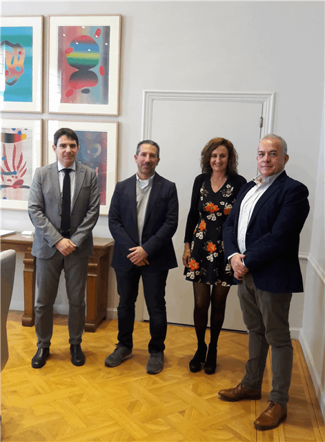 REUNION DEL SUBSECRETARIO DE FOMENTO Y LA PRESIDENTA DEL CHH